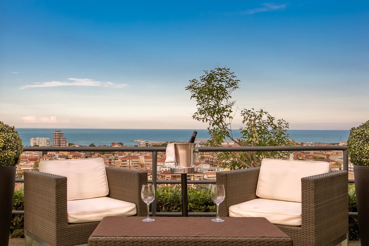 Hotel Bellavistarelax à Giulianova Extérieur photo