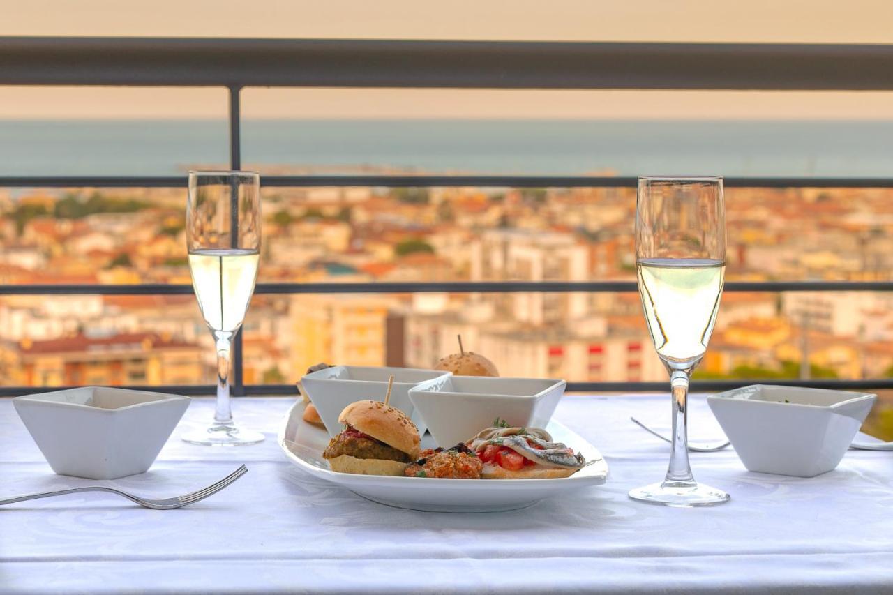 Hotel Bellavistarelax à Giulianova Extérieur photo